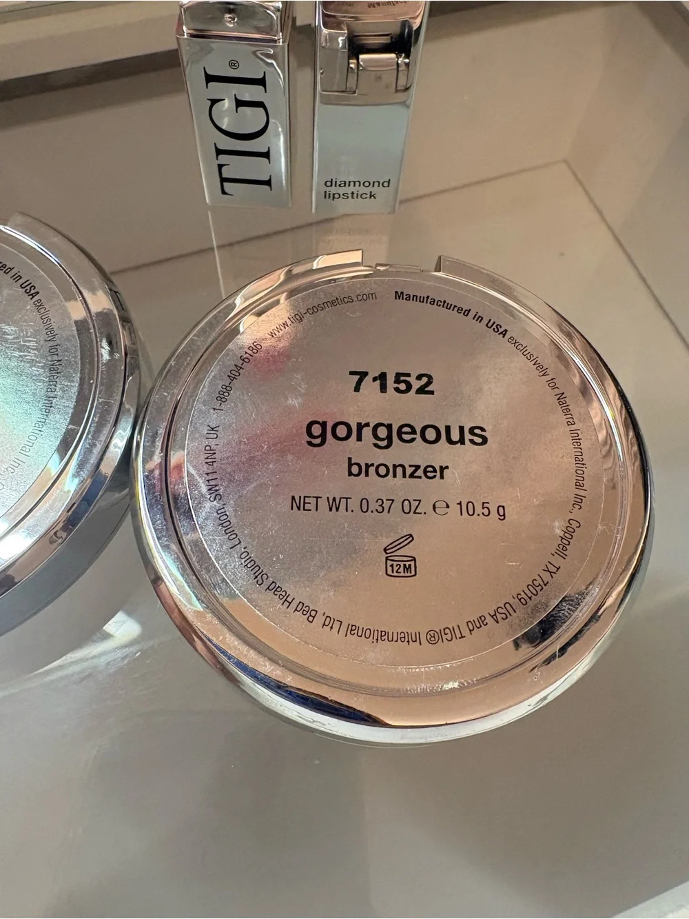 TIGI Lipstick, Bronzer and eyeshadow pallet  3 item lot new $89 value 🌺